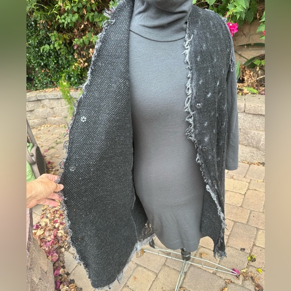 Unique Felted & Knit Long Sweater Vest - Picture 4 of 10